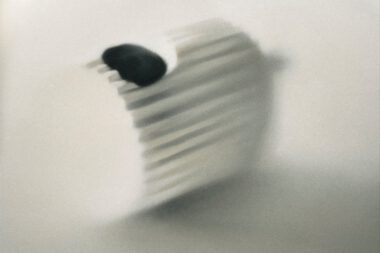 "Cap (fein)" | spraypaint on canvas | 100 x 70 cm | 1997 | © DAIM | Photo: MRpro